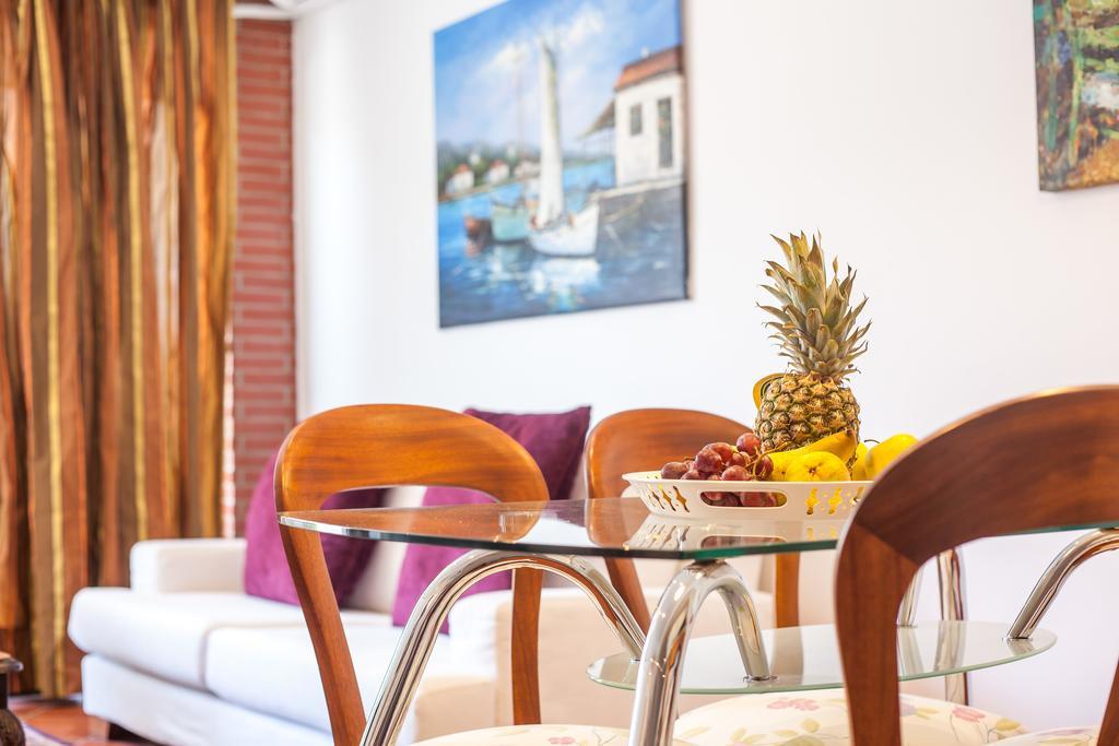 Danezis City Stars Boutique Aparthotel (Adults Only) Rhodes City Exterior foto